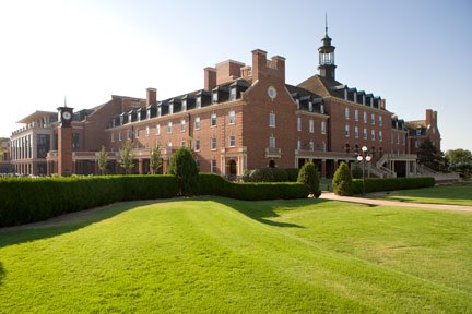 Don’t know where to go for Finding Center? Well we got you covered. Just head over to the OSU student union and look for the student union theater on the northeast side of the building! #FCC #FindingCenter #Okstate