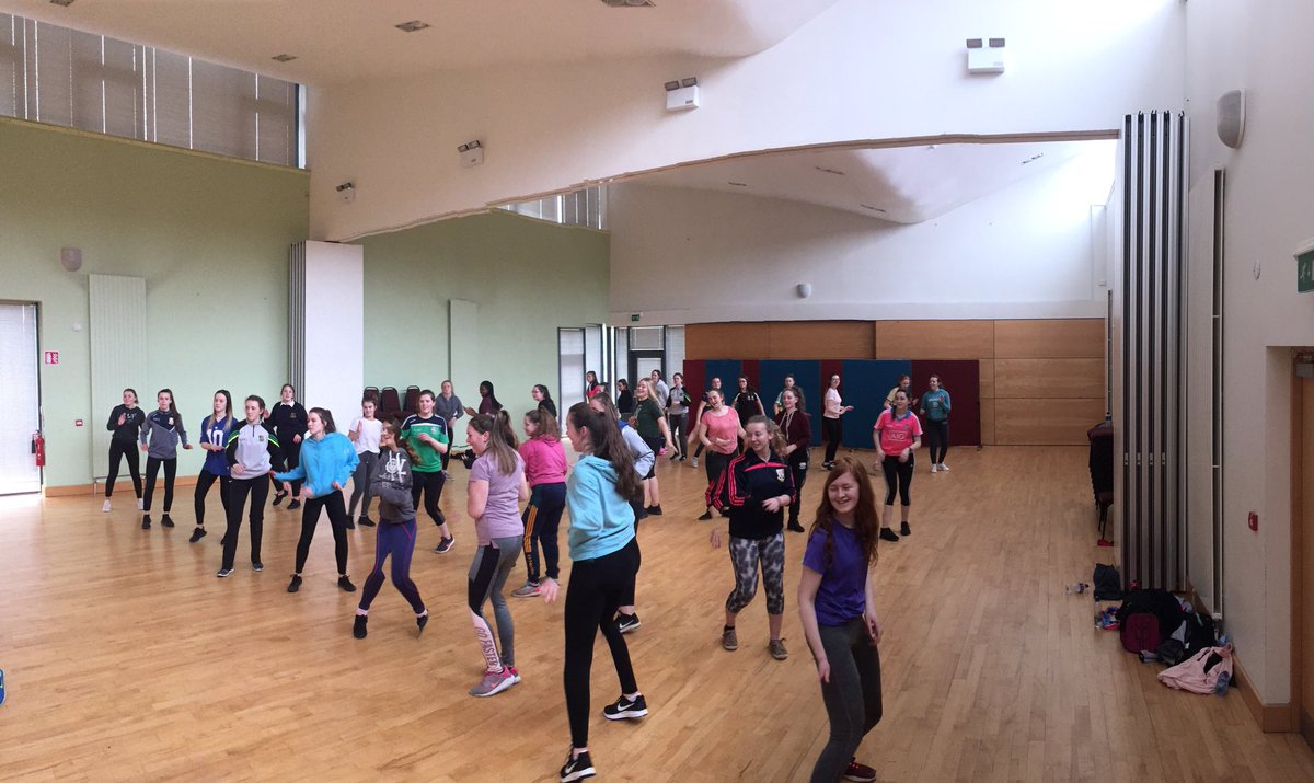 moatecs's tweet photo. Transition Year ladies enjoying Zumba #fit4life #MoateCS #TYlife https://t.co/lAfZhPTu0Q