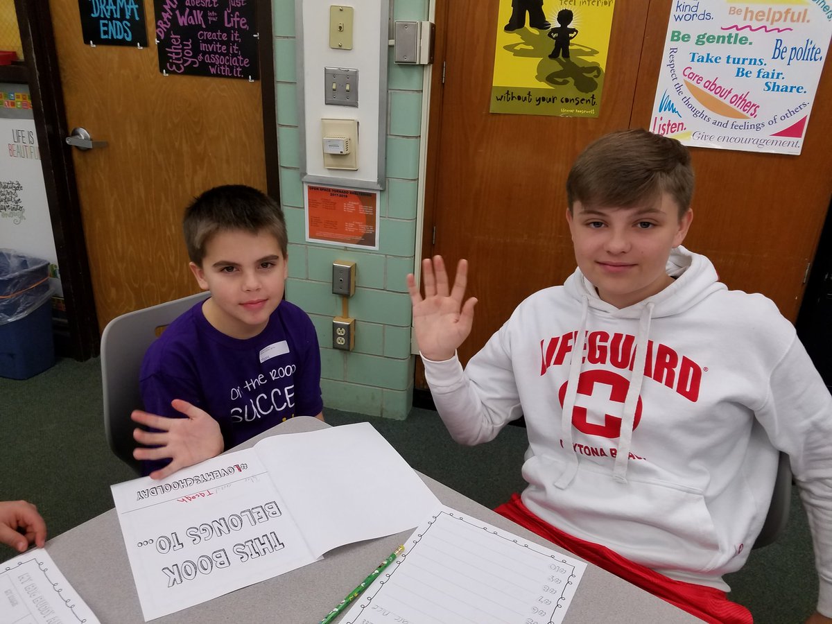 bethstephas's tweet photo. Always great to be an Eagle!#LoveMySchoolDay #EGPride https://t.co/U90LrsMhCq