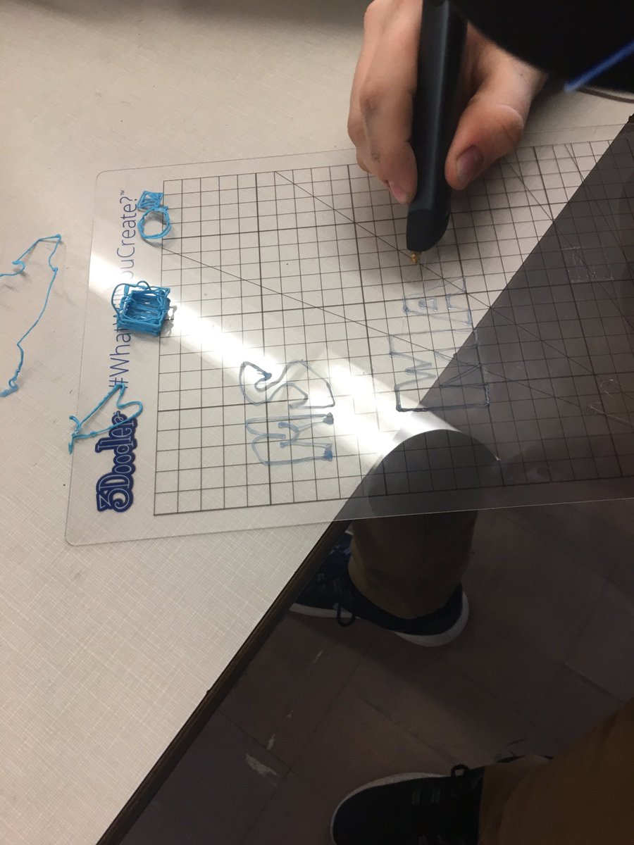 GPSLibraryLady's tweet photo. Playing with a 3D doodler for the first time!!!! Awesome!!!! #studyhalliscool #creativespace #thanksmsmanka https://t.co/zZr3Kpie7x