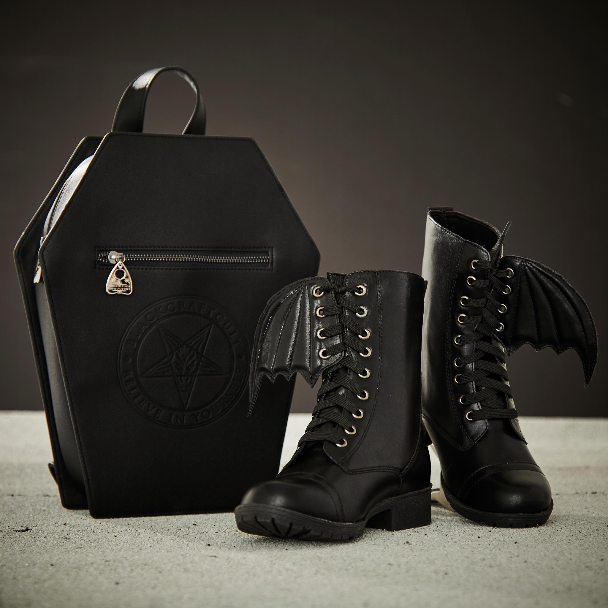 Hot Topic on X Who s wearing all black today Shop this Blackcraft coffin backpack and bat wing combat boots to match. Coffin backpack https t v4uYIhxgKs Bat wing combat boots https t P2err3attC ...