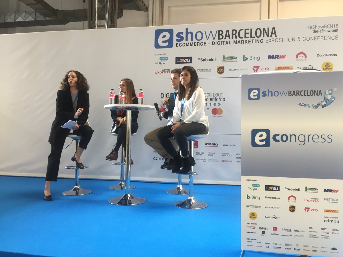 Empezamos el foro de First Mobile en #eShowBCN18 con <a href="/beMobileES/">Bemobile</a> <a href="/wallapop/">Wallapop</a> <a href="/atrapalo/">Atrápalo España</a>