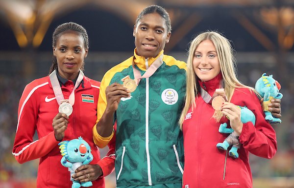 RealTimeIMG's tweet photo. Caster Semenya wins gold in the Women's 1500m Final #CommonwealthGames2018 #CommonwealthGames #realtimeimages https://t.co/YAml5jrVRz