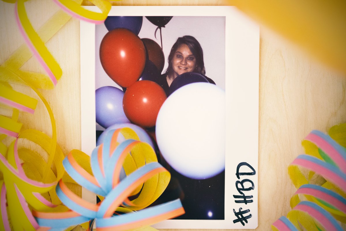 Should we sing "Happy birthday" in the office? Of course! Especially when we celebrate Okimonian Jenni's special day. May all her wishes come true.