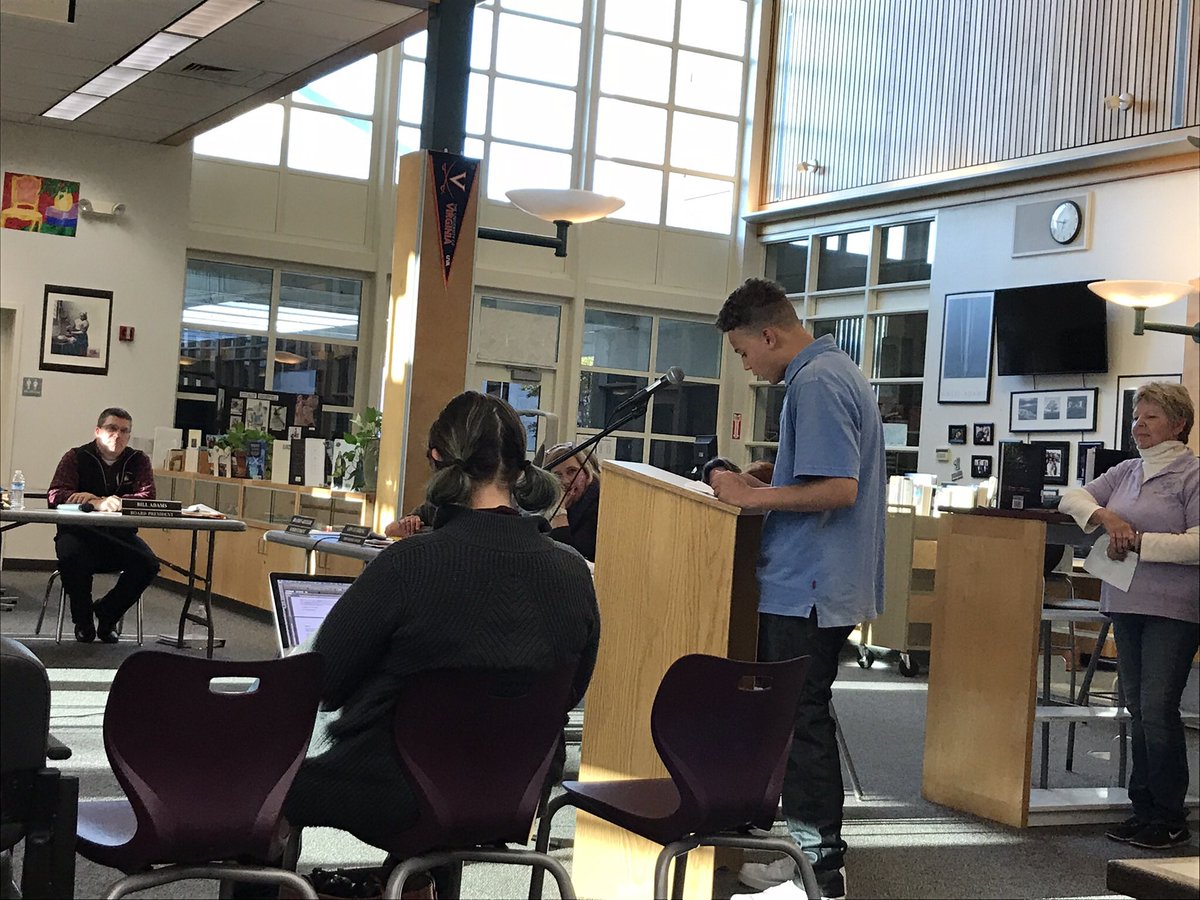 thefocuslocal's tweet image. Proud to be working with #NorthBayMetAcademy with @bigpiclearning. Last night their program received permanent status! #youthvoice was strong at the School Board presentation. Congrats!