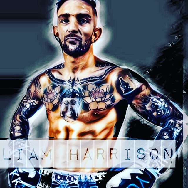 Liam Harrison an absolute beast in the cage!!

#liamharrison #muaythai #thaiboxing #saturdaynight #fight #workout #dream #superfight #boxing #MMA #bjj #livesport #thailand