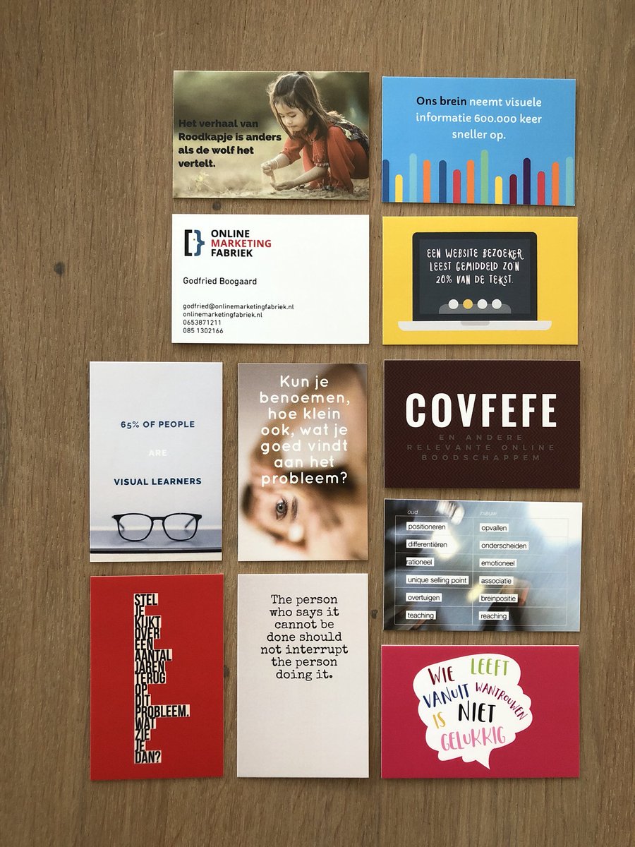 Waar eindigen visitekaartjes eigenlijk? Belangrijker is dat je een passende kan geven, die triggert en uitnodigd. Wij hebben keuze uit 50 verschillende achterkantjes. Kijk maar.