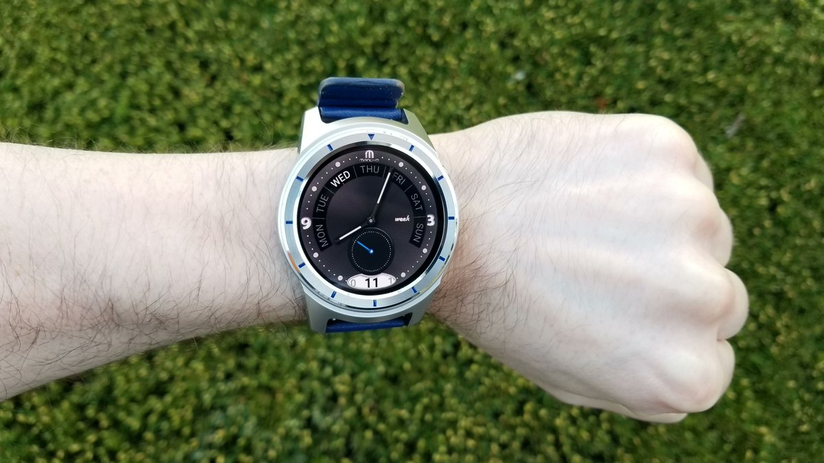 ZTE_Community's tweet photo. Arguably the best day of the week #WatchFaceWednesday is here! On tap we've got the Mancho Week Fade watch face for the #ZTEQuartz. This is a clean looking face that offers some hidden features https://t.co/GzYrxr0tFh ⌚️ https://t.co/21OwyEcvYb