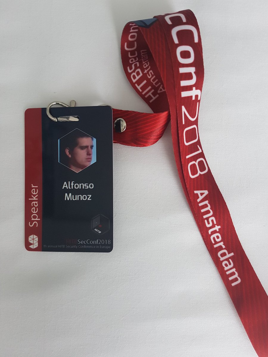 mindcrypt's tweet image. Go Go Go!! 😎😎😎 #HITB2018AMS #amazingsecurity #badge