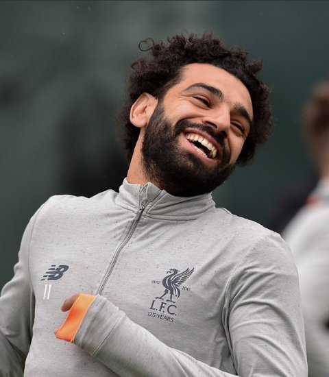 Kh_player11's tweet photo. @beINSPORTS_MENA @ManUtd_AR @Cityarabia @fcbarcelona_ara @PSG_arab ليفربول طبعا المجد والشهرة والتألق الزايد وهو حيبقي اسطورة ورمز ليفربول علي طر��ق رونالدو مع الريال وميسي مع البرشا https://t.co/iZBgKEi3m9