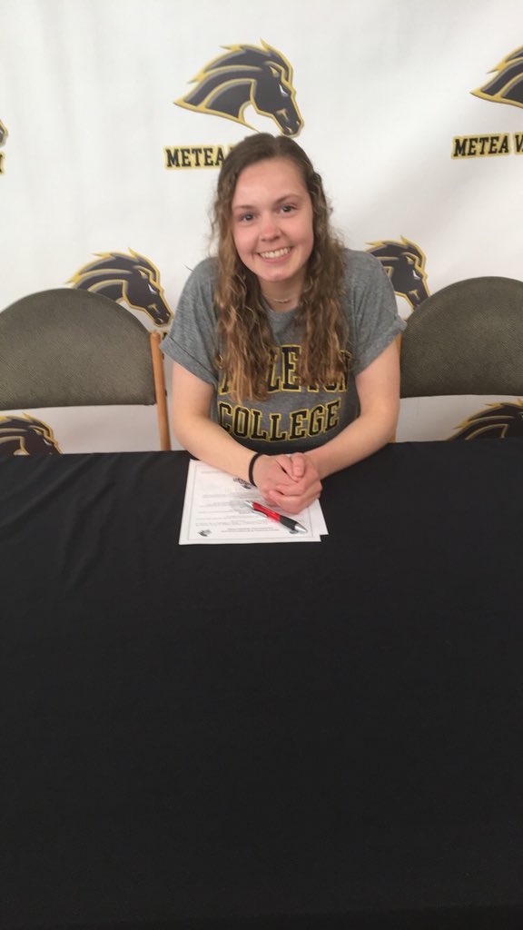 MVHSswim's tweet photo. Congrats to our very own Natalie Laffferty for commiting to Carleton College!! We are so proud! https://t.co/SVJilFlSZ0