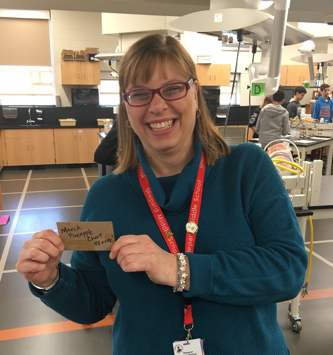 nicole_tye's tweet photo. Our @109Shepard March #ObserveMe Pineapple Chart winner! @ablythe109  for sharing the GMO fishbowl debate!  #engage109 #educoach https://t.co/cikzgKlQHa