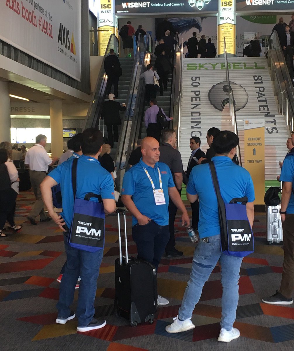 At #iscwest18 the IPVM bag being worn over the shoulder