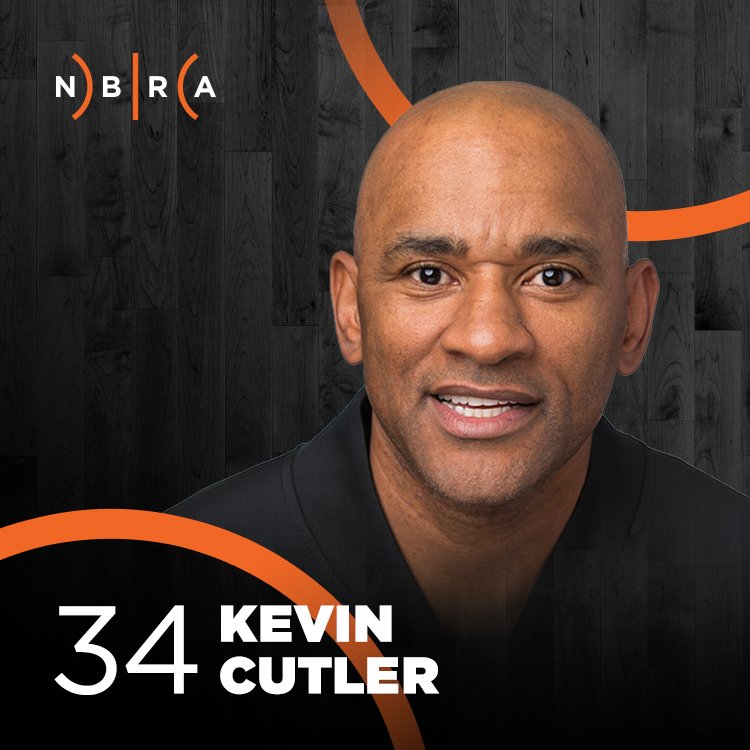 OfficialNBARefs's tweet image. TONIGHT
1030 PM ET
🏀 @utahjazz at @trailblazers
🏀 #55 Kennedy, #34 Cutler, #42 Lewis
📺 @ESPNNBA 
#RefsAreReady #NBA #UTAatPOR