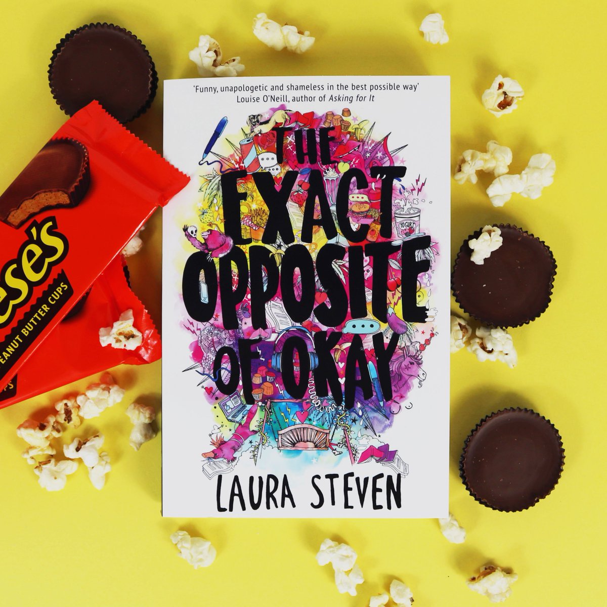 EMTeenFiction's tweet photo. Join @LauraMSteven, author of The Exact Opposite of Okay alongside @alicecrumbs and @iloveyoualotte in a brilliant evening of feminism and female empowerment at @waterstonesl1! Get your tickets to this Thursday's unmissable event: https://t.co/uNw7hYvKHh #TEOOO https://t.co/67ZCFvZkhK