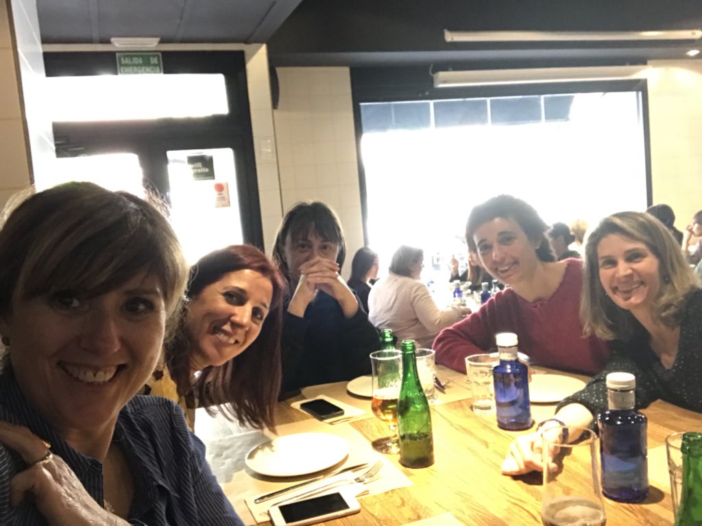 Montse tweet media