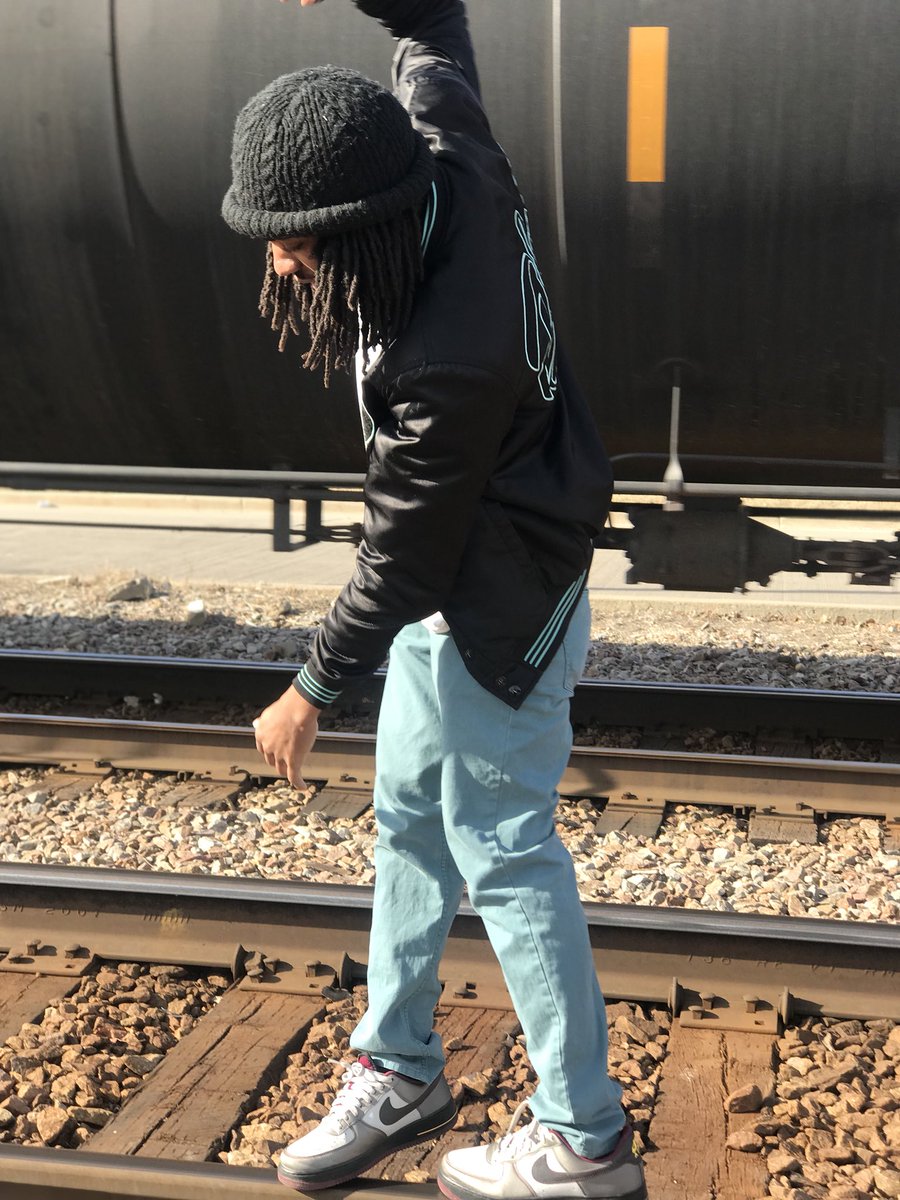 BandoPOLO's tweet photo. Yes, im black and i make country music so what get over it... https://t.co/7ZrRXJURtQ