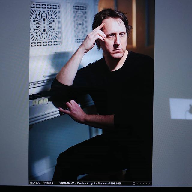 jerroldhewson's tweet image. Lighting tests for today's 1940's themed shoot. The model will be having period piece clothing to enhance it but regardless, I am a huge fan of drama (in art) #lightingtest #1940s #drama #Portraits #fashionphotography