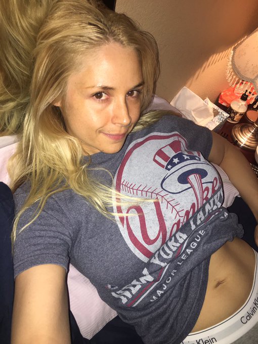 Even though my Yanks got creamed tonight by  @RedSox 😭I'm still rockin my @Yankees Tshirt sweet yankee<a class="tags" target="_blank" title="On Twitter" href="/?out=eyJ0eXAiOiJKV1QiLCJhbGciOiJIUzUxMiJ9.eyJpYXQiOjE3MjEyMDc5NTMsImlzcyI6InR3cG9ybnN0YXJzLmNvbSIsIm5iZiI6MTcyMTIwNzk1MywiZXhwIjoxNzUyNzQzOTUzLCJyZWRpcmVjdF91cmwiOiJodHRwczovL3R3aXR0ZXIuY29tL1JlZFNveCJ9.GG99Jk7Wh6zo9hNESI4pQOgZfVUgCYlvkfZDIGMDSDO18NiLN98qZ2Wi5n1SX79YxRwP-gcjI5jhBhp7UYA_Ag">@RedSox</a><a href="/tag/noprop60"class="tags"><span>#noprop60</span></a>