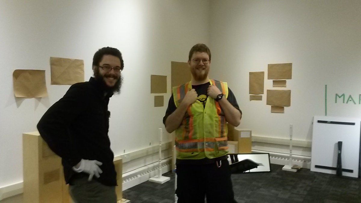 MMC_Students's tweet image. Day 3 of #InstallWeek!
#MMCFleming #behindthescenes #iftheshoefitsptbo #ptbocanada @PtboMuseum @FlemingCollege