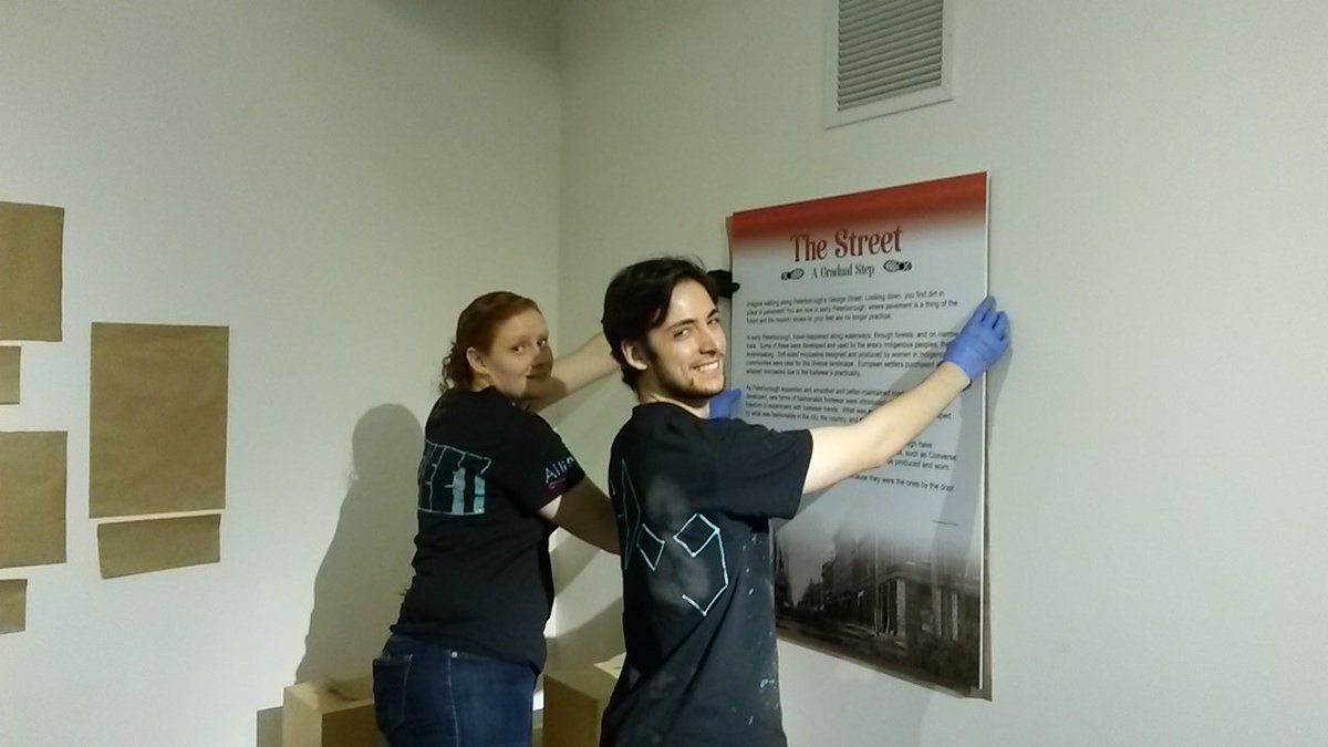 MMC_Students's tweet image. Day 3 of #InstallWeek!
#MMCFleming #behindthescenes #iftheshoefitsptbo #ptbocanada @PtboMuseum @FlemingCollege