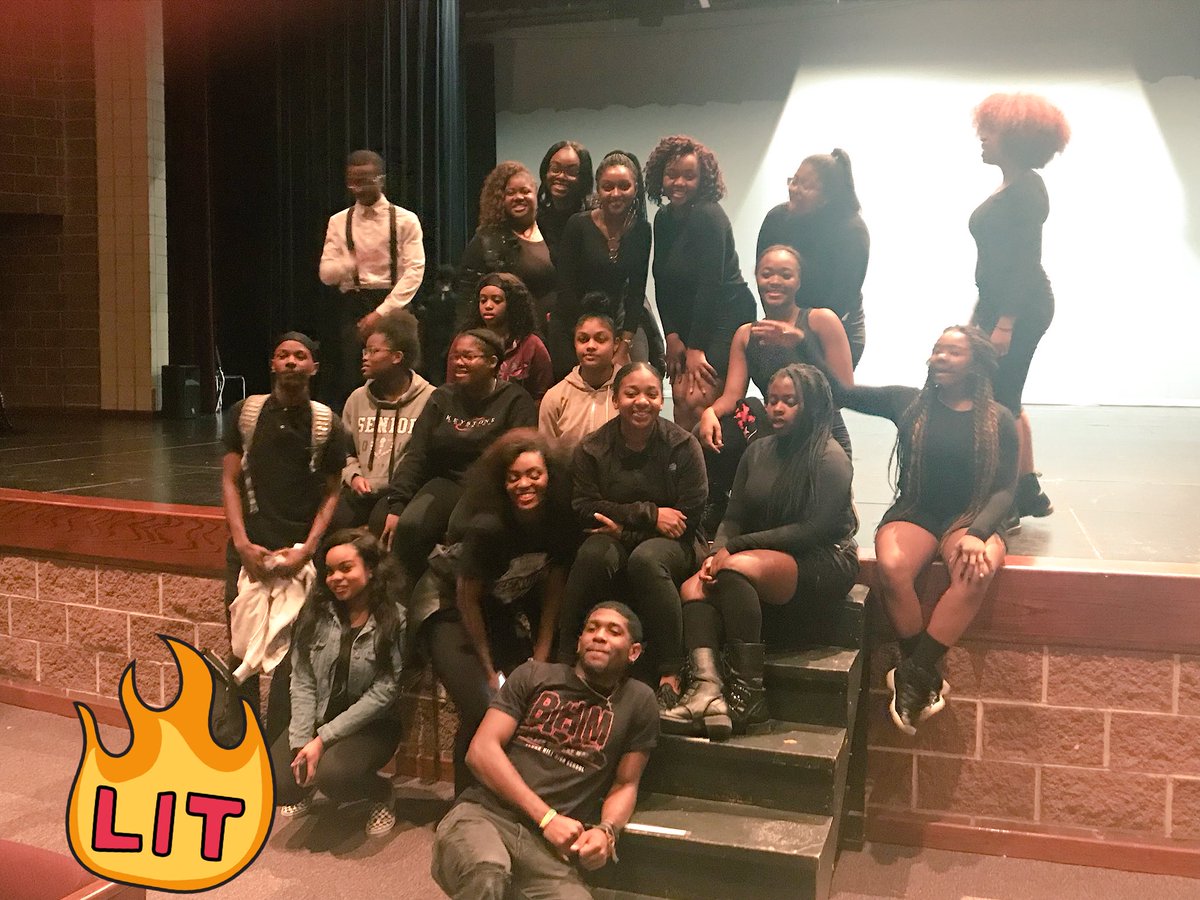 CedarhillASA's tweet photo. 2018 Cedar Hill Black History Month Assembly✨✊🏽 https://t.co/FkM0EWEvdC