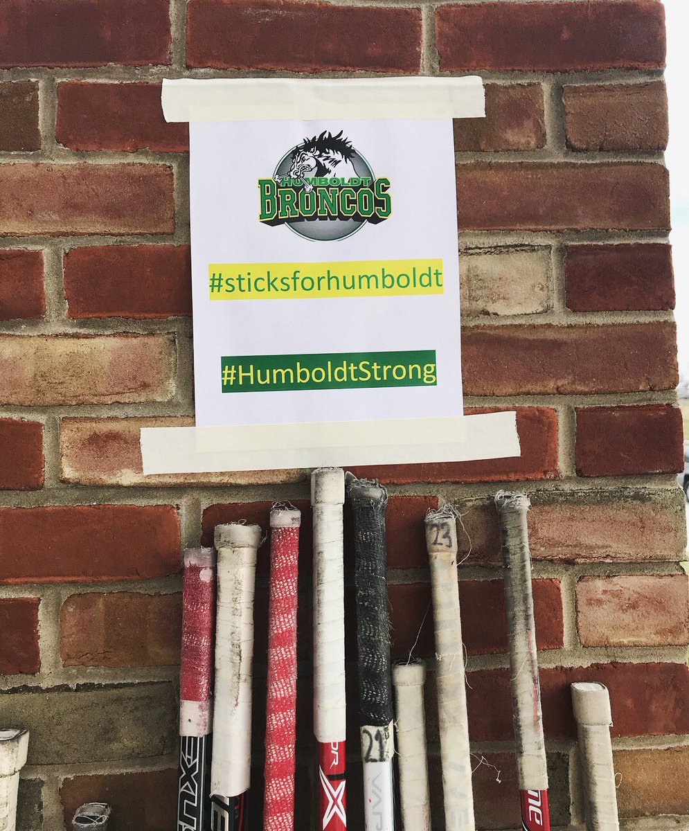 Cornell Men’s Hockey stands with <a href="/HumboldtBroncos/">Humboldt Broncos</a>  #sticksforhumbolt #humboldtstrong