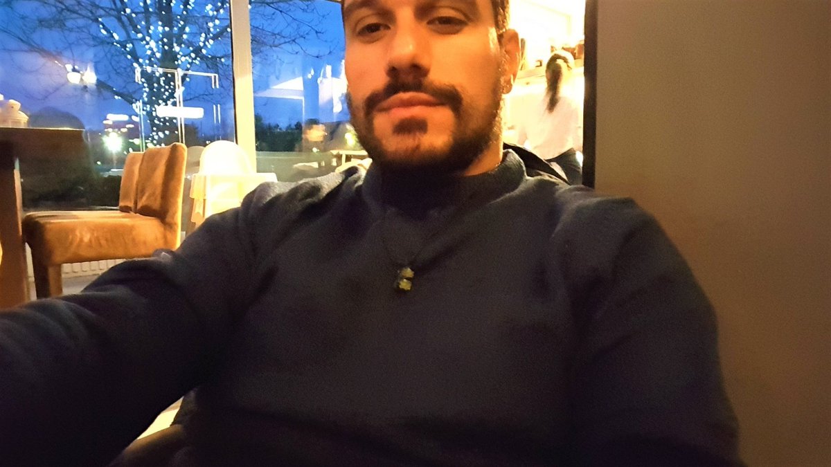 JoelSepelJOELSE's tweet photo. #Bratislava🇸🇰 #Slovensko #attherestaurant #Slovacchia🇸🇰 #VisitingBratislava🇸🇰 #City🇸🇰 #italianmusician #ItalianComposer #HybridVoice #CapitalCity #joelesepel #JoelSepel #JOELSE #POWERSINGER #crumblenot #frontman🎼 #performer🎼 #singersongwriter🎤
https://t.co/1hR8GTs2Xp https://t.co/Gj2f2vObBh