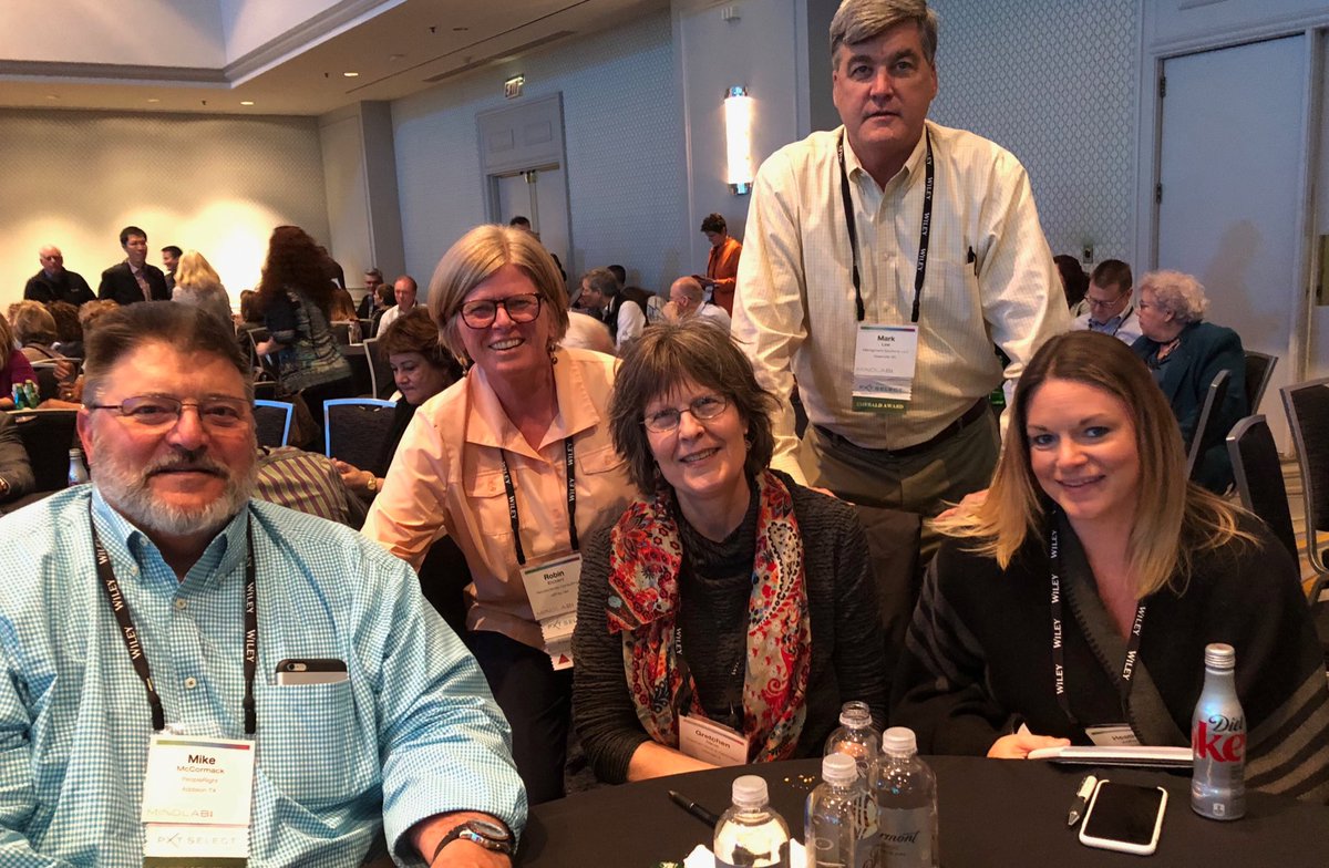 PeopleSense's tweet photo. Five states represented getting ready for Dr Mark! with @peopleright @HWilliams_24 (TX, NH, Illinois, SC and AZ)! #MindLab2018 #MLQuest https://t.co/z61W5d7GsO