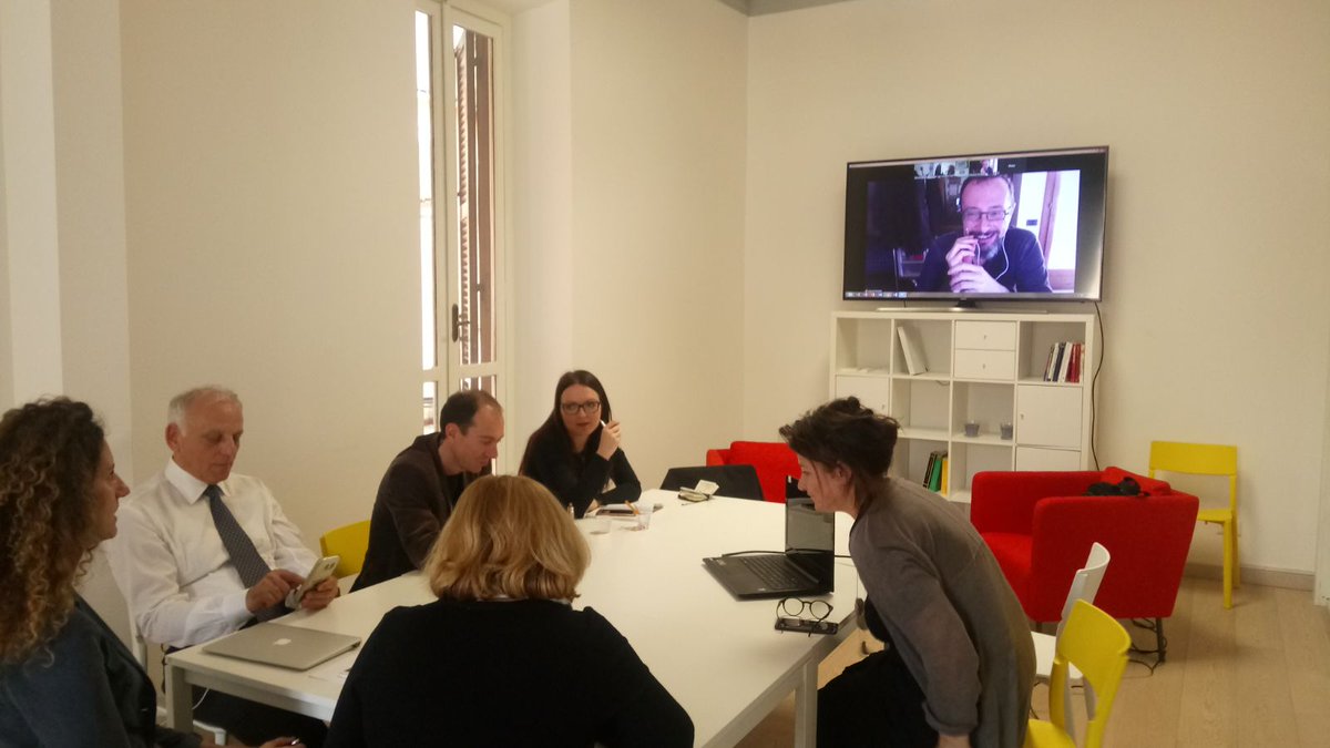 FeliciaPelagall's tweet photo. #progettando: @InnovaFiducia e @FondazioneTIM al lavoro.
#Digitale #giovani #community https://t.co/VkoxC69KxH