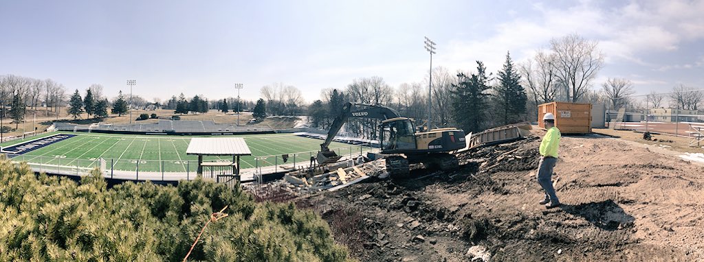 CoachYonBoone's tweet photo. That was quick!!! Making progress!!! #NewPressBox #VikesOnTheRise https://t.co/U0KVZumDO8