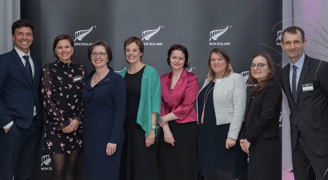 PL 🇵🇱 🇳🇿 NZ trade opportunities boosted by today’s market awareness workshop &amp; networking in Warsaw. TeamNZ delivered a buzzing event with support from Marisco Wines &amp; <a href="/GiesenWines/">Giesen Wines</a>! <a href="/NZTEnews/">NZTE</a> @MFATgovtNZ <a href="/PAIH_pl/">PAIH</a> <a href="/JEmilewicz/">Jadwiga Emilewicz 💯🇵🇱</a> @MPiT_GOV_PL <a href="/PolandMFA/">Ministry of Foreign Affairs 🇵🇱</a> <a href="/PLinNewZealand/">Embassy of Poland in New Zealand</a>