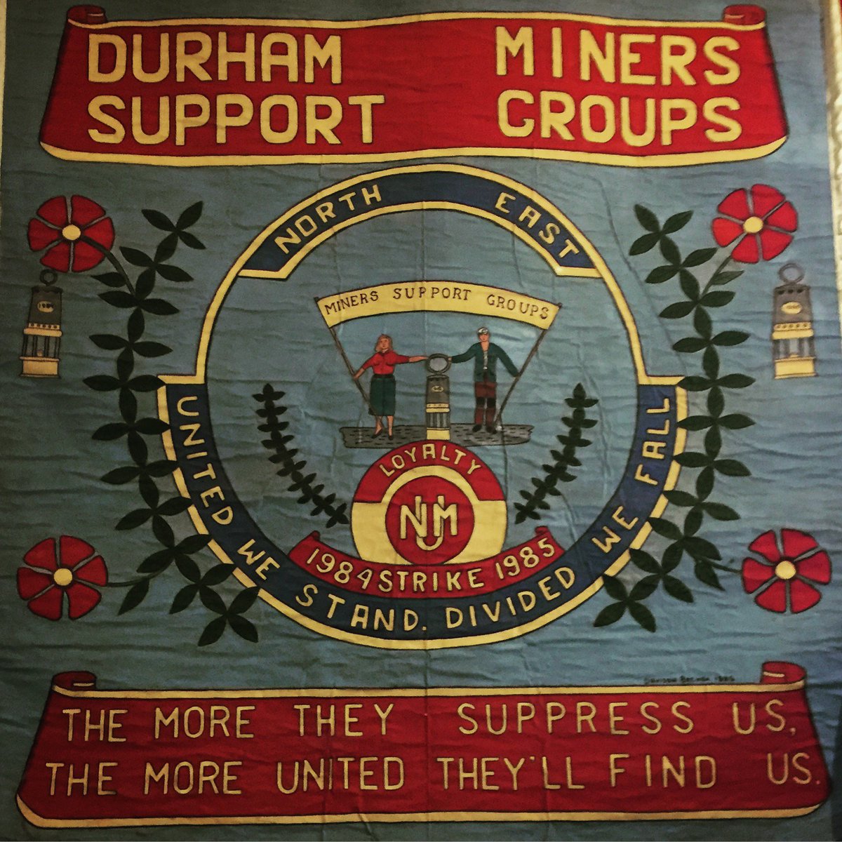 RedhillsDurham's tweet image. &quot;They more they suppress us, the more united they&apos;ll find us&quot;. 
@DurhamMiners Support Groups banner from the 1984-85 #strike, on display at Redhills. #ThePastWeInherit #TheFutureWeBuild