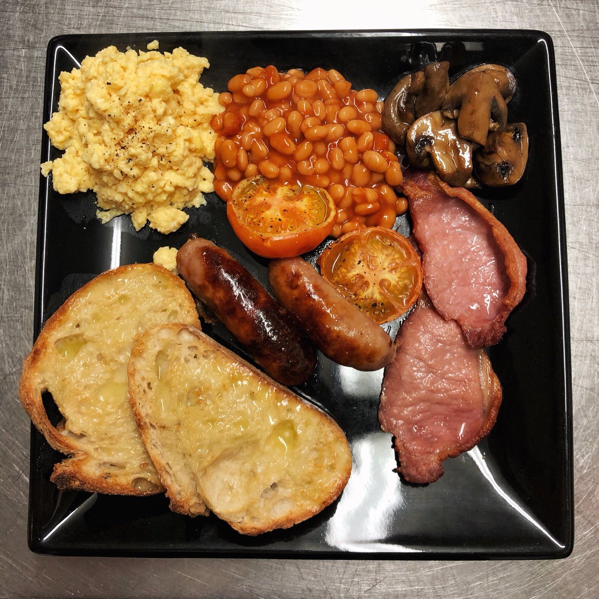 Bring on Sunday 💪🏽... 10am-1pm  #dallings #sundaybrunch