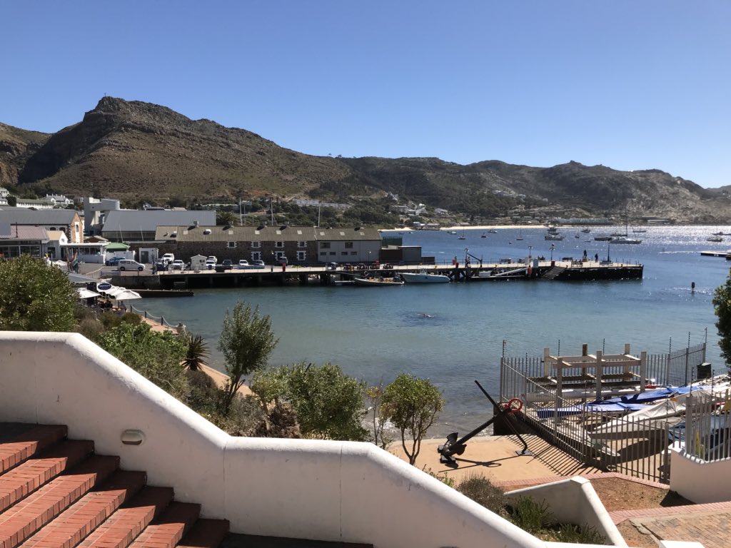 Microspecialist's tweet photo. So today we had meetings all over Cape Town #TableMountain #CapePoint #SimonsTown ending for me in #CampsBay #E2EVC #SouthAfrica #AzureAPEs #ApesonTour #Yellowpants https://t.co/5RCN1bTfx7