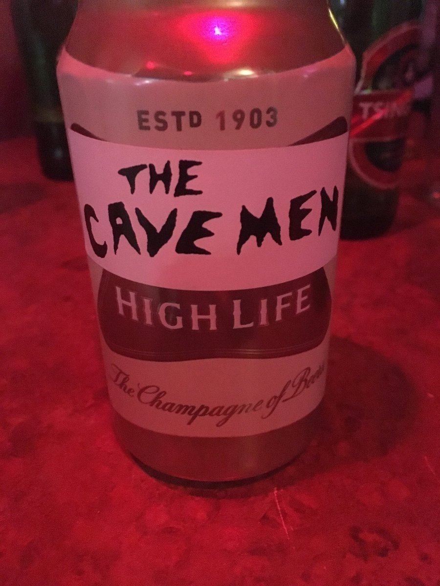 #TheCavemenNZ at the @proofbar #SantaAna