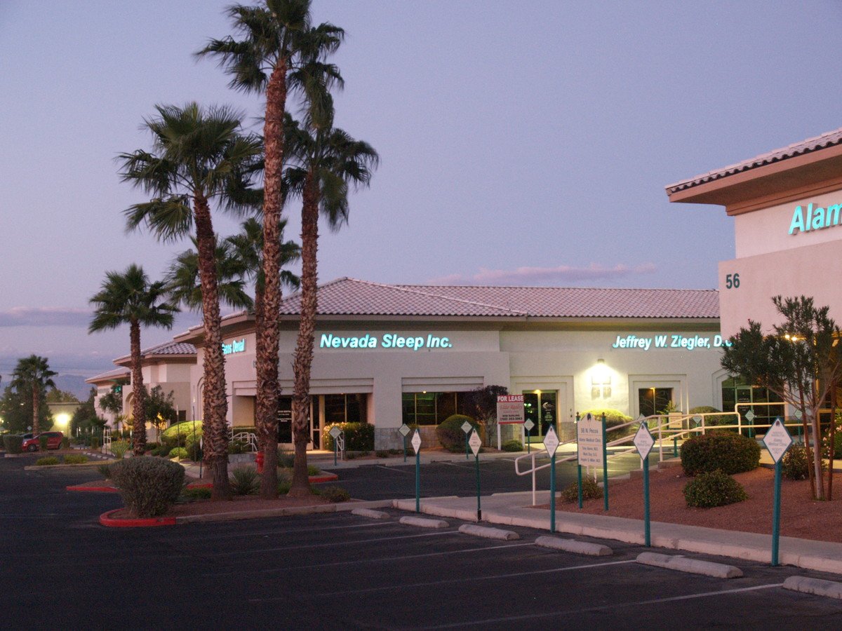 ffrd_nv's tweet photo. 64 N. Pecos #forlease #desimonecompanies https://t.co/VHqvgEHdN6
