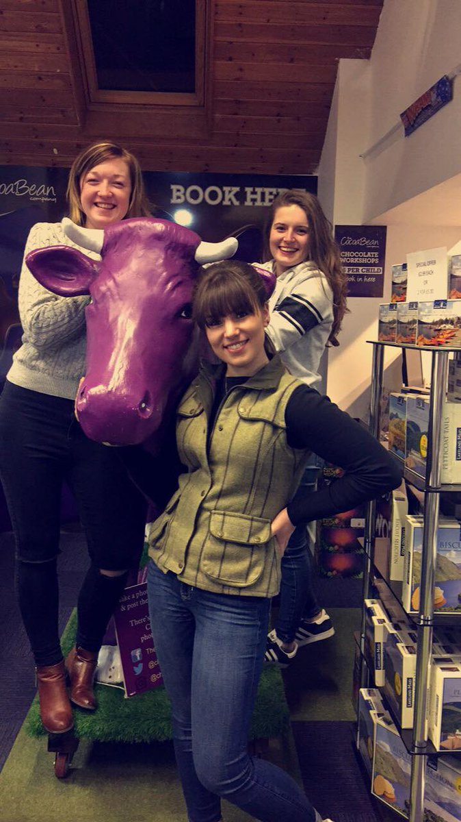 Great night making our own chocolates at <a href="/chochawkshead/">Chocolate Factory Hawkshead</a> last night! These three made a new friend 🍫🐮 #welovechocolate #yfcfun #cocoabeancow