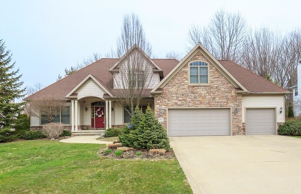Thecrockettteam's tweet photo. 🏚️ 🏚️ New #NorthPerry Listing 🏚️ 🏚️
4 bedrooms, 2 story great room and 2 fireplaces! Contact Heather Yankie, at 440-897-7879, or click the link below for more information!
https://t.co/anAxW1VmAr
#TheCrockettTeam #HowardHanna #RealEstate #Realtor #PerryOhio #HomeForSale https://t.co/9R9BGo0DCr