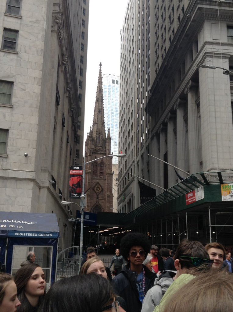 pattonlocation's tweet photo. Checking out Wall Street! Learning about the history and business there. https://t.co/9Vx8kVxesn