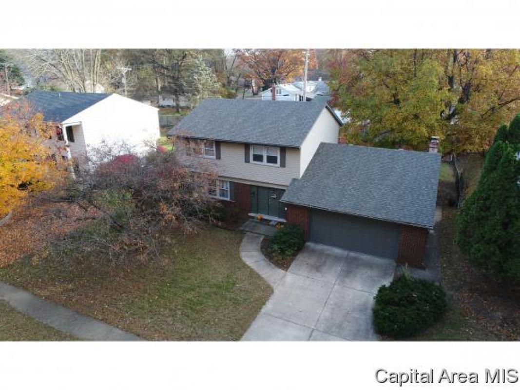 SuzieSablesDuff's tweet image. I would love to show you my #listing at 1504  DENISON DR #Springf... tour.circlepix.com/home/M7Q6AG 
RE/MAX Professionals