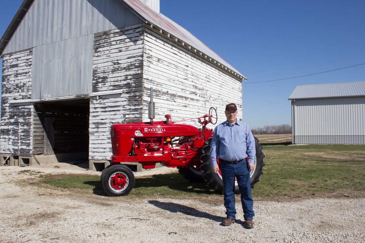 Birkeys's tweet photo. On this day 4 years ago, Birkey's presented Ross Cluver (Buckley, IL) with this fully restored 1954 Farmall Super MTA as apart of our 60-Day Hunger Drive. According to Ross, the first tractor their family owned was a 1954 Farmall Super MTA. @MachineryPete @Case_IH #hungerdrive https://t.co/Dp8hy4w1xF