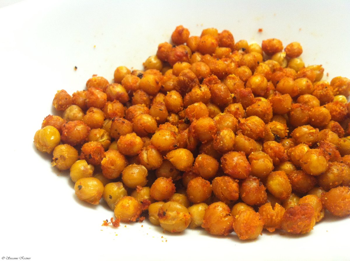 SusanneK18's tweet photo. Ein leckerer Snack für einen gemütlichen Filmabend. 
#vegan #glutenfree #chickpeas https://t.co/IsjSpLGmbK