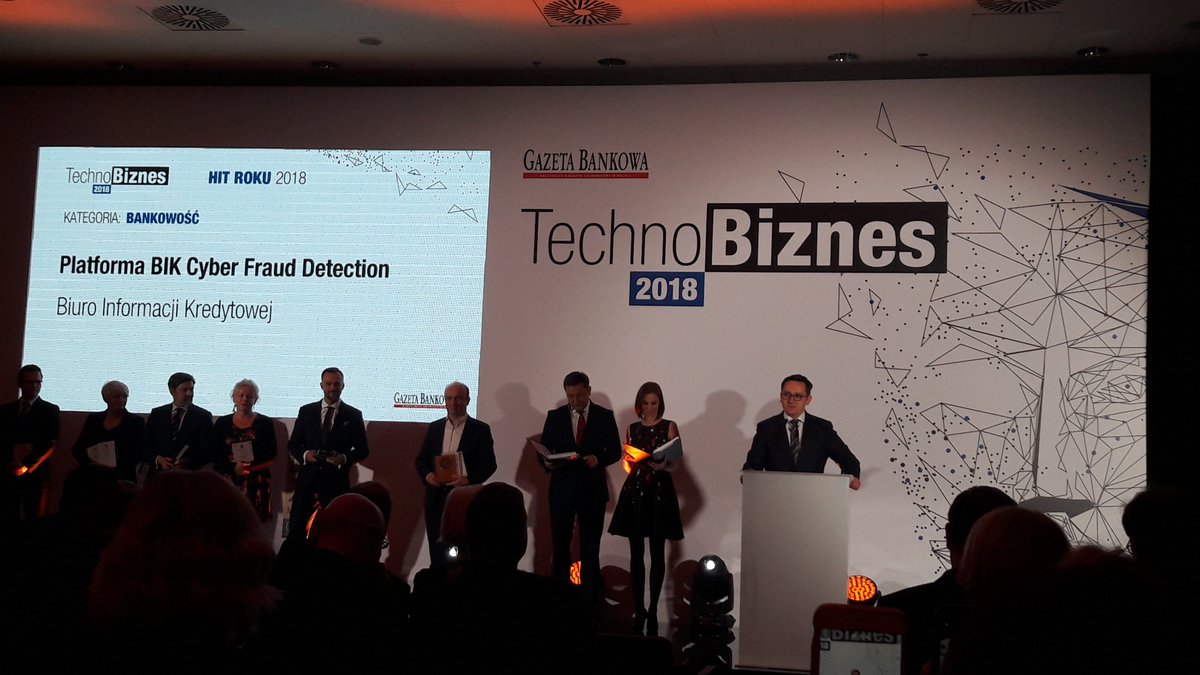 grupabik's tweet photo. Na Gali Technologicznej @GazetaBankowa, Platforma Cyber Fraud Detection przygotowana przez #BIK, otrzymała tytuł HIT Roku 2018. Dziękujemy! https://t.co/f629H4WtWr