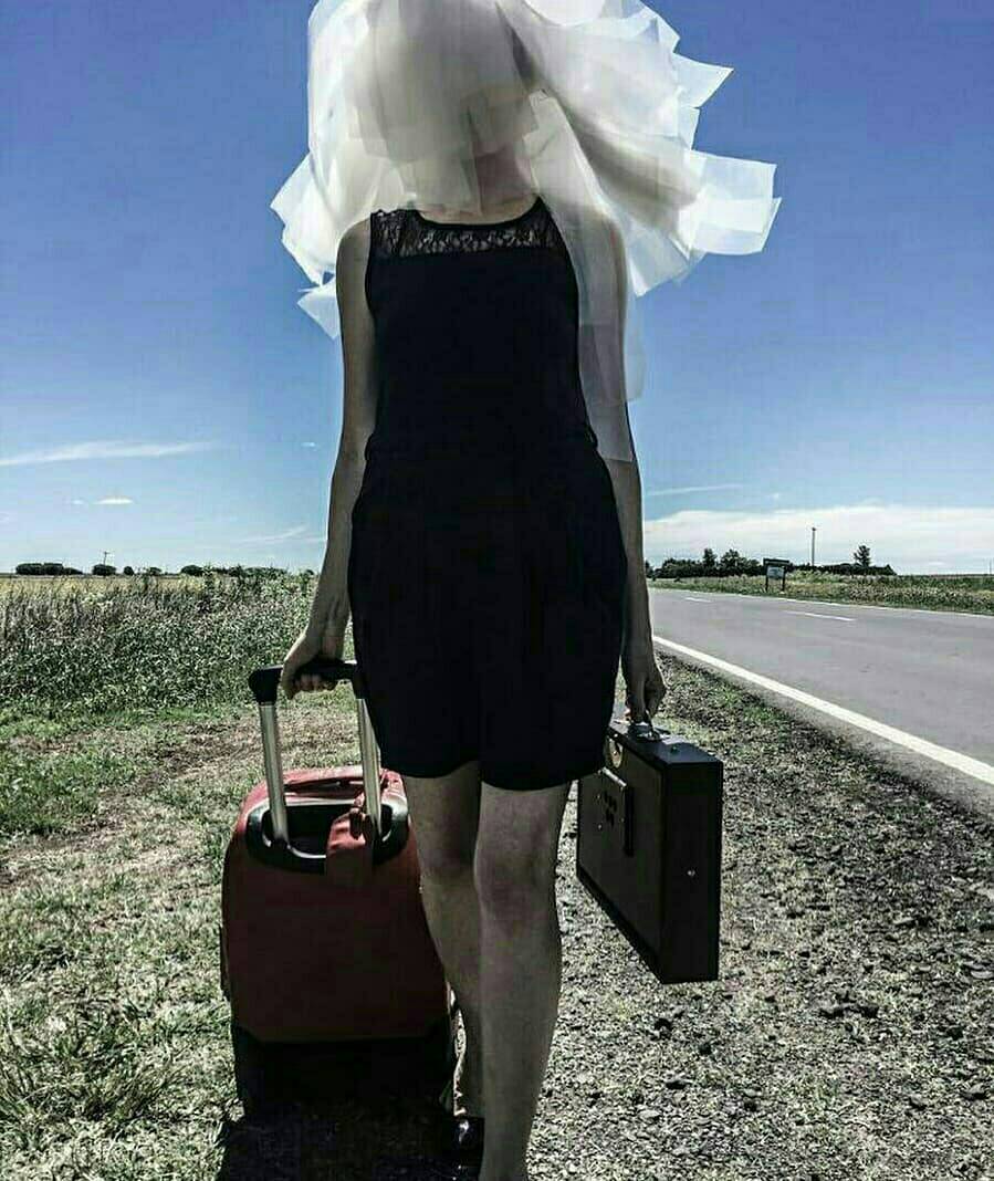 #VideoRelease #LanzamientoVideo 
De #Arg 🇦🇷 o quizás su propio planeta, <a href="/FlorBraier/">Flor Braier</a> estrenó el video de "Tiempo" de su disco "Nit": bit.ly/Video_Tiempo
Escuchá el disco entero en Spotify 🇸🇪, Apple Music &amp; iTunes 🇺🇸, Deezer 🇫🇷
#nit #distribuciondigital #FlorBraier