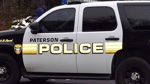 njdotcom's tweet photo. 2 Paterson cops charged with pocketing cash from car searches https://t.co/6PkxMYRYd4 https://t.co/9E4jqfbM7x