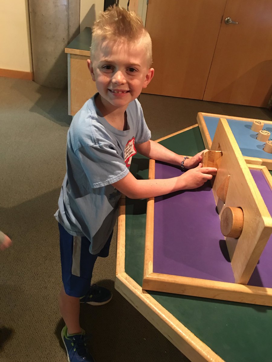 Exhibit Hall #LoveMySchoolDay #bearshine