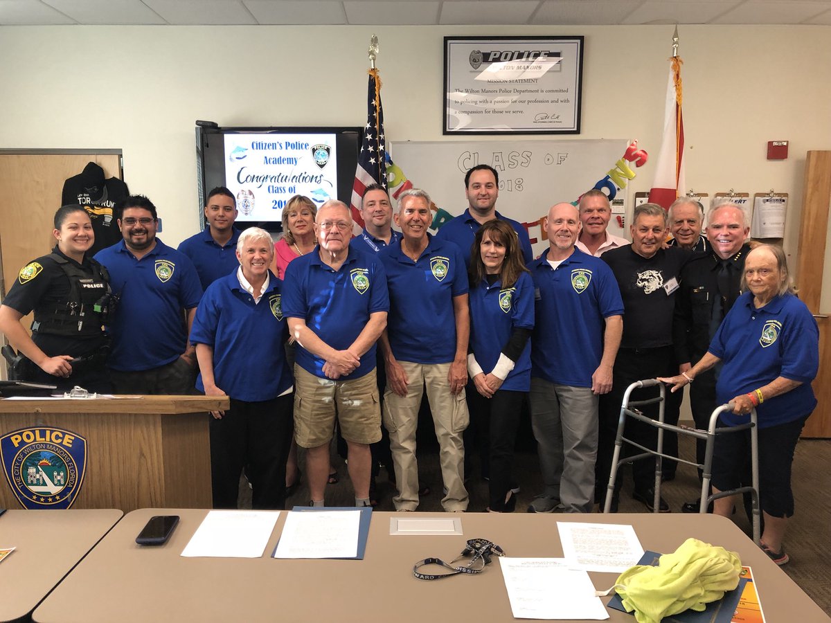 RonRafaelS's tweet image. Ron Rafael Shimshilashvili Graduating from Wilton Manors Police Department #wiltonmanors #policedepartment #ronrafael #ronrafaels #ronrafaelshimshilashvili #ronshimshilashvili