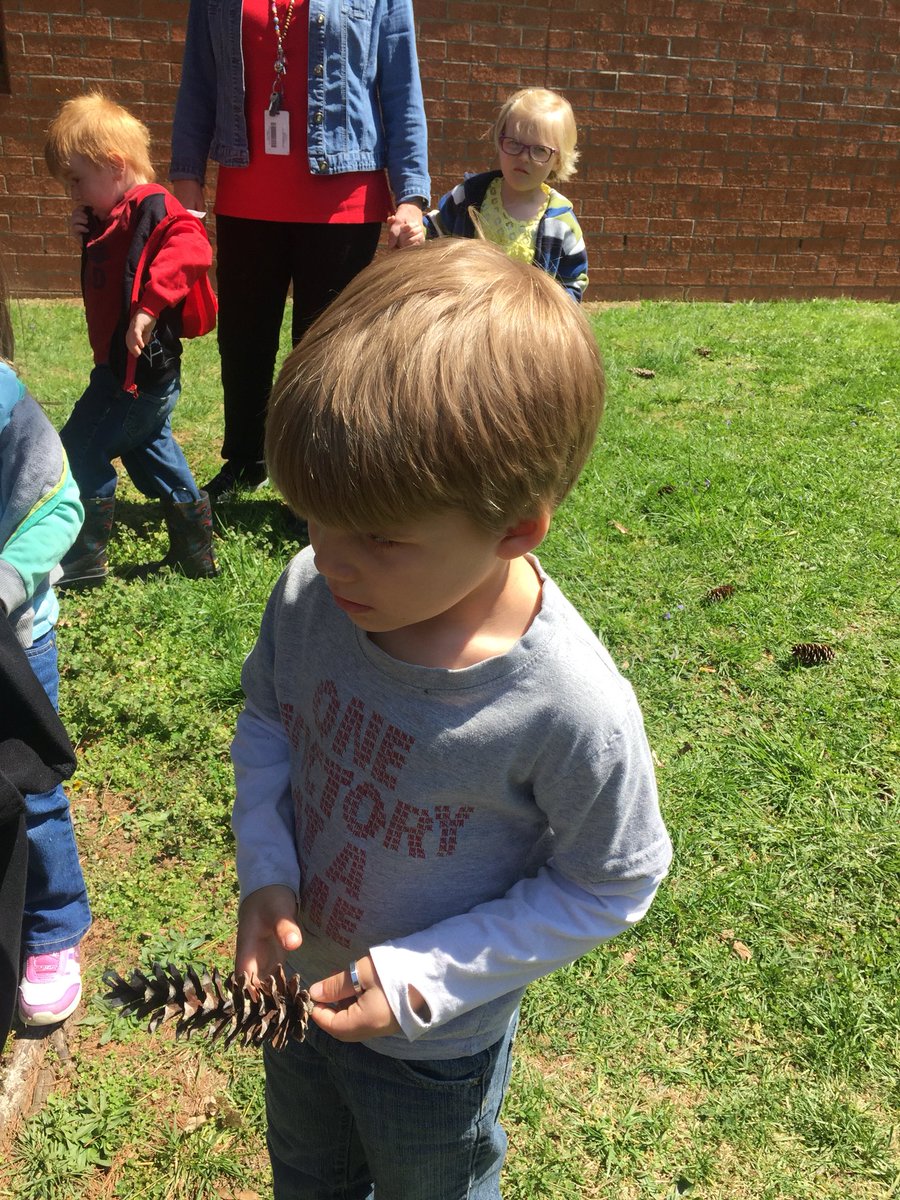 LESPreK's tweet photo. Nature walk #GARRARDshines https://t.co/13qCMiH2UV