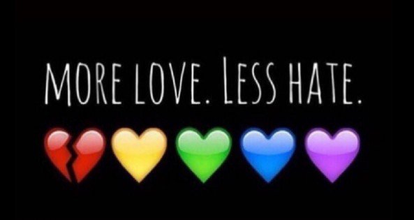 linmcgowan's tweet photo. It's time to speak up & let's put an end to bullying, homophobia, transphobia, biphobia and all forms of discrimination
#ShutDownTheBullies #speakout take the #BravePledge & show the world we #StandUnited with #LGBTQ #EndTheHate #dayofpink #LoveIsLove ❤️🧡💛💚 💙💜🏳️🌈 https://t.co/EYVAoxvUll